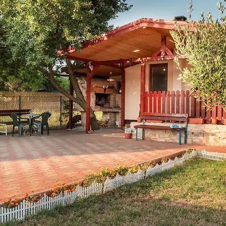 Funny House Holiday home